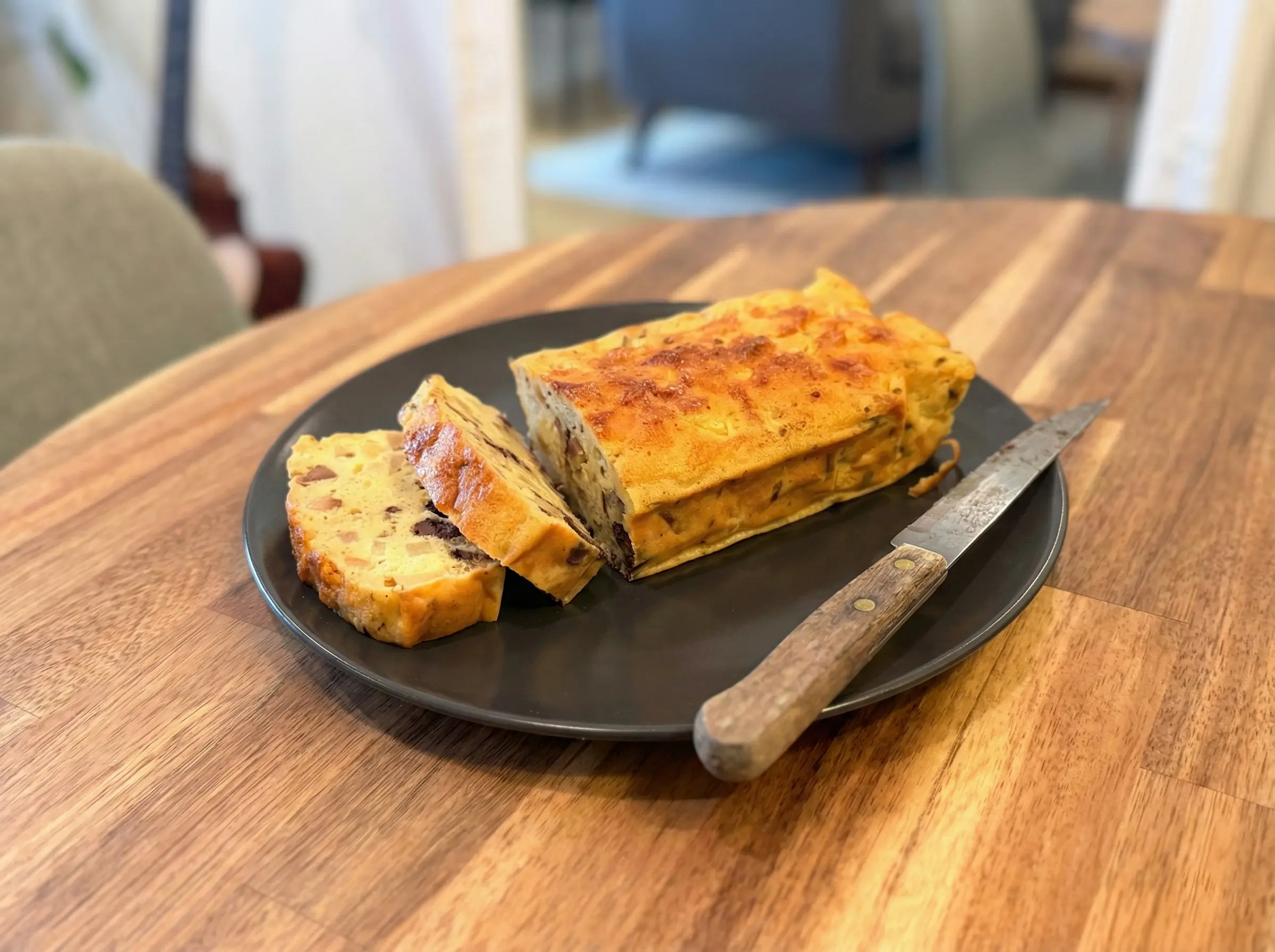 Cake au yoghourt poire et chocolat